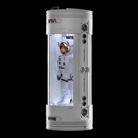 UPOINT STUDIO - Spaceman 3 The 1:4 NASA Astronaut Scale model