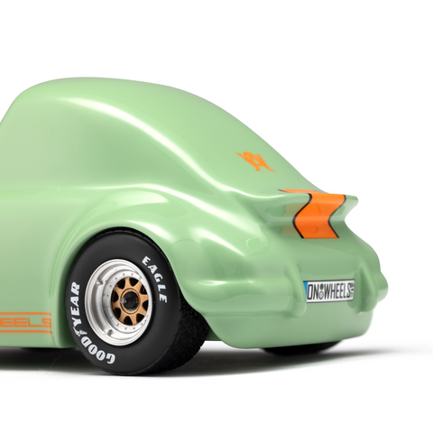 ON WHEELS Q CAR 1：24 Scale Models - P ver.  no.88 Grass Green