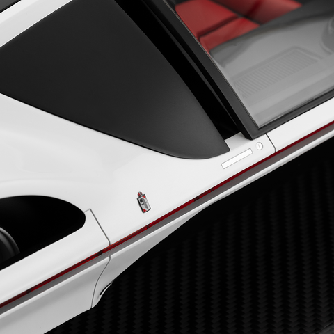 YUHAN x PININFARINA 512S  Modulo 1:8 Scale Models（limited 300）